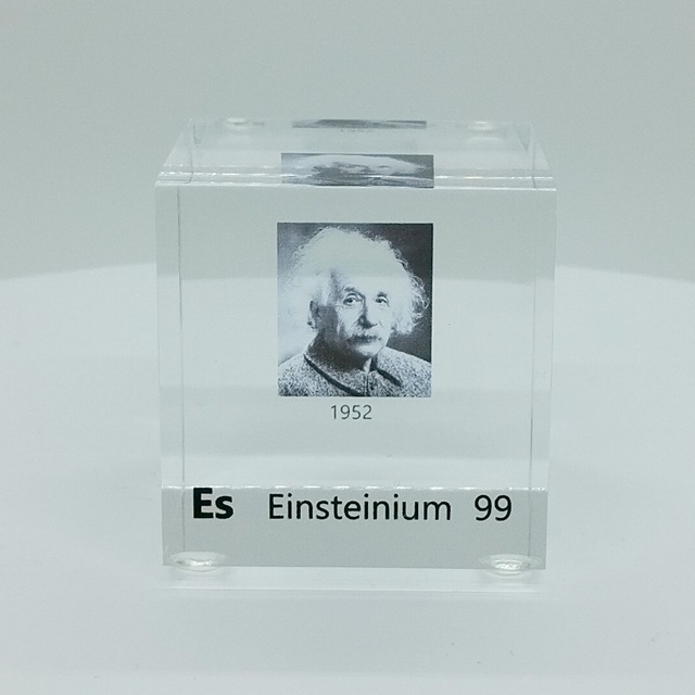Element Cube_ACX^CjE
